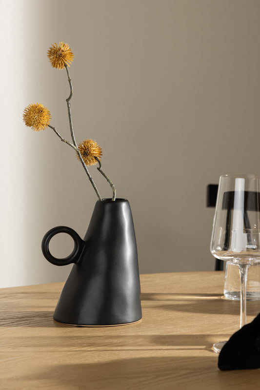 Ovy Vase – Mattschwarz