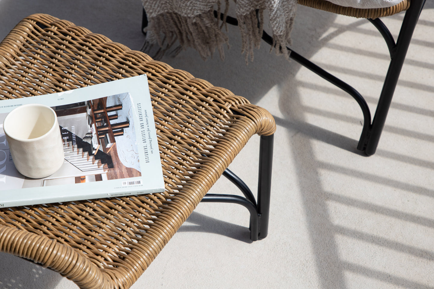 Loreto Loungechair Schwarz – Natur Rattan