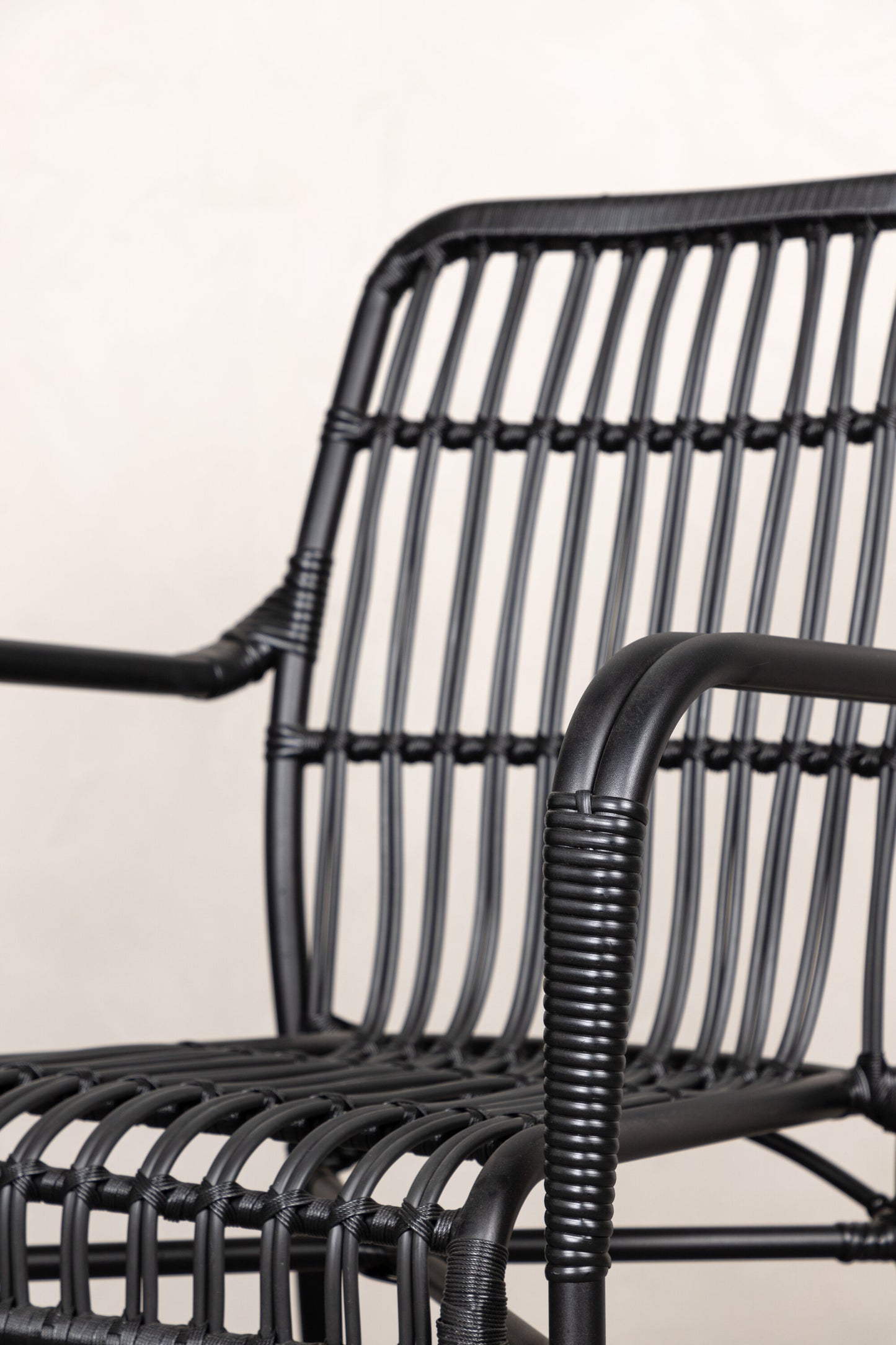 Rizal Loungechair Alumnium – Schwarz